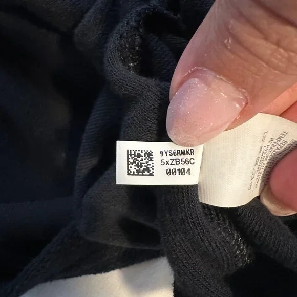 Aerie Towel Terry Cloth Cinched Reversable Sweatshirt in Black - Large - Picture 13 of 14